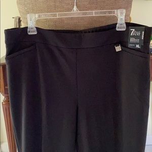 NY&C pull on black pants. Boot cut. Average